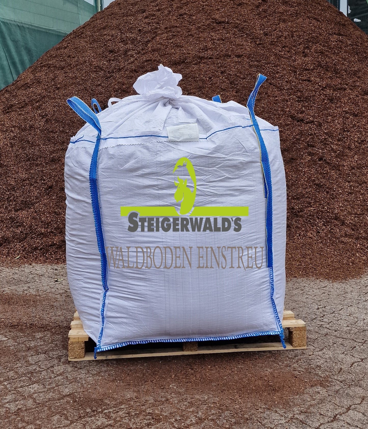 1m³ 1000l Waldboden-Einstreu geliefert im Big Bag