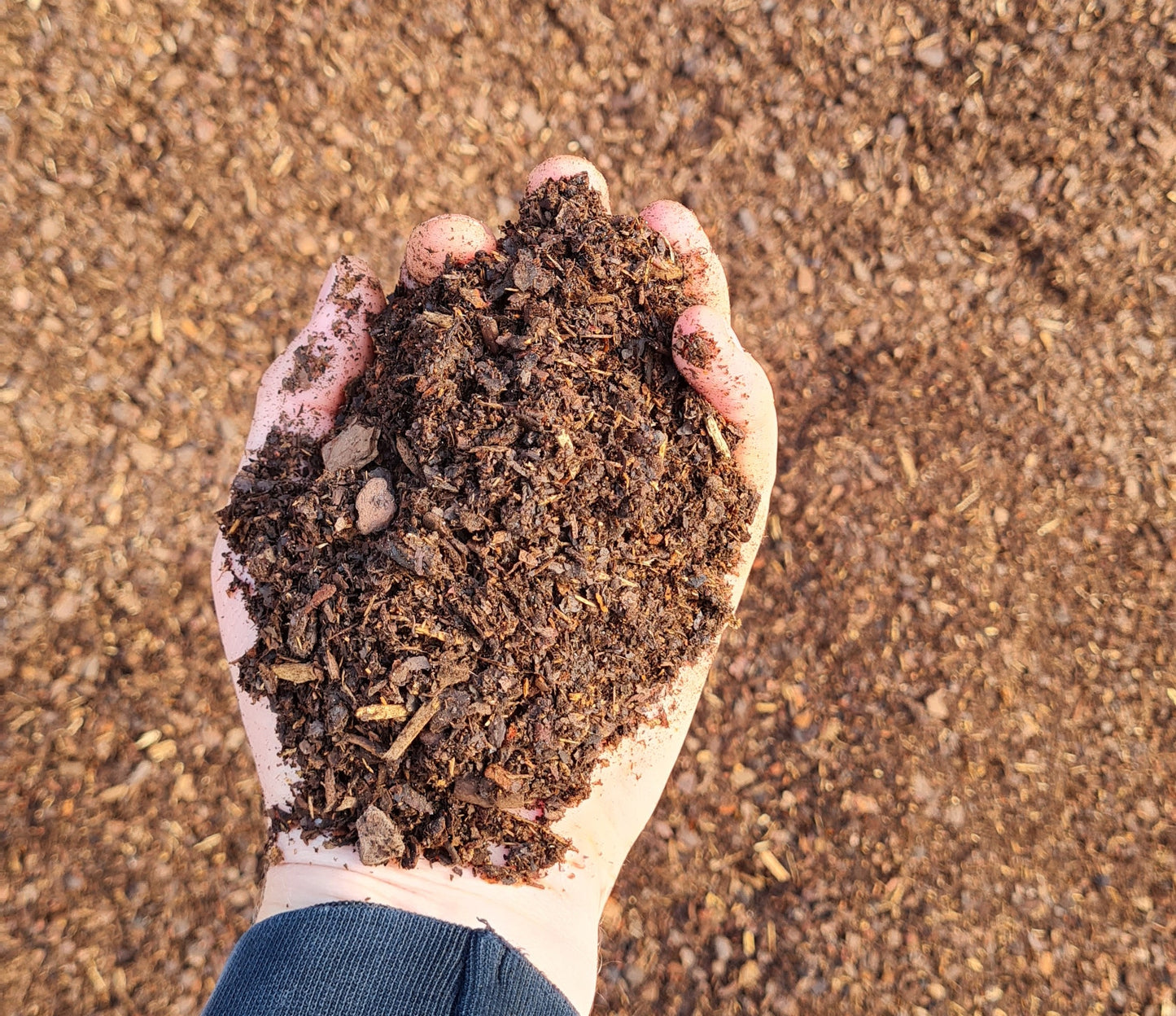 1,5m³ 1500l Waldboden-Einstreu geliefert im Big Bag